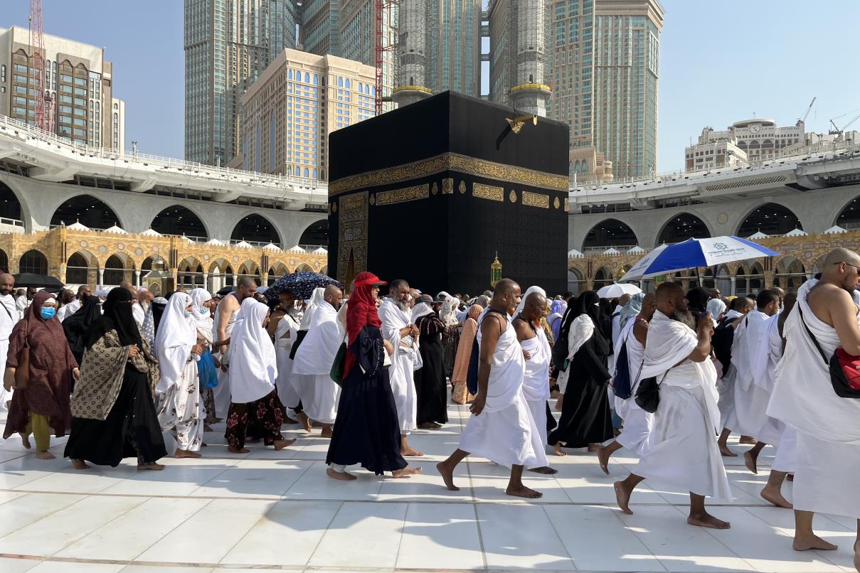 Terdampak Perang, Ribuan Jamaah Umrah Indonesia Tertahan di Arab Saudi, Kemenhaj: Kami Terus Berkoordinasi
