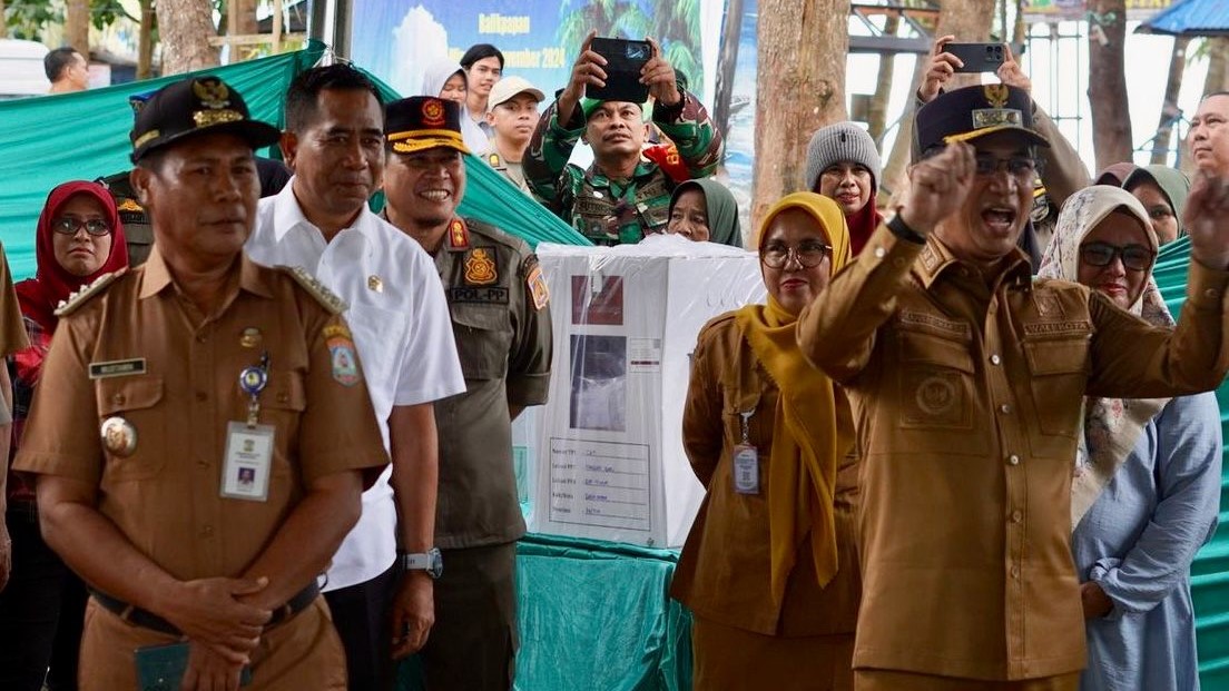 Satpol PP Bersama Wali Kota Lakukan Monitoring Kesiapan Pelaksanaan Pilkada 2024, Tinjau Sejumlah TPS di Balik