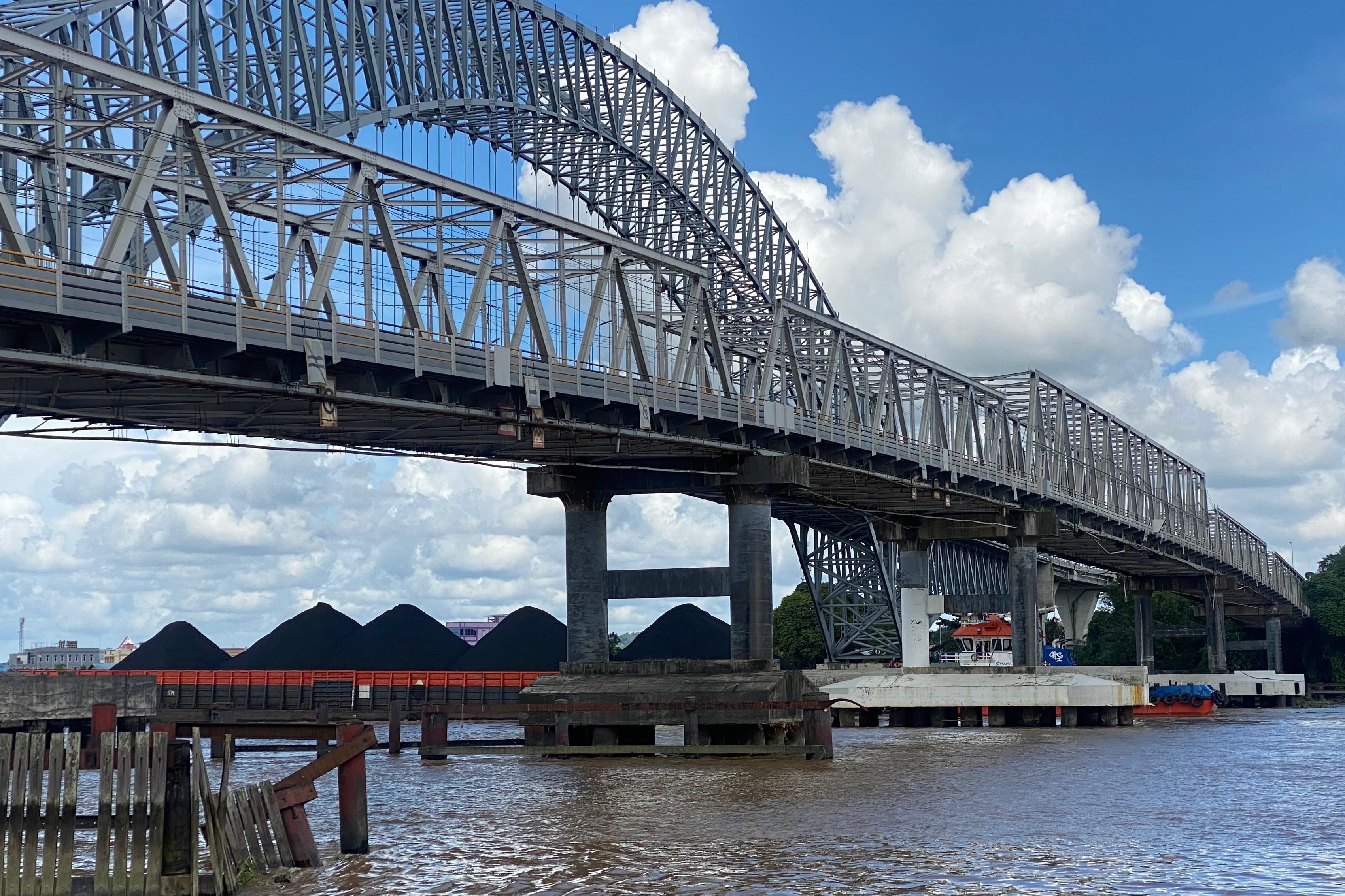 Hasil Serangkaian Tes Uji Beban Jembatan Mahakam I: Masih Normal dan Dinyatakan Aman Dilalui