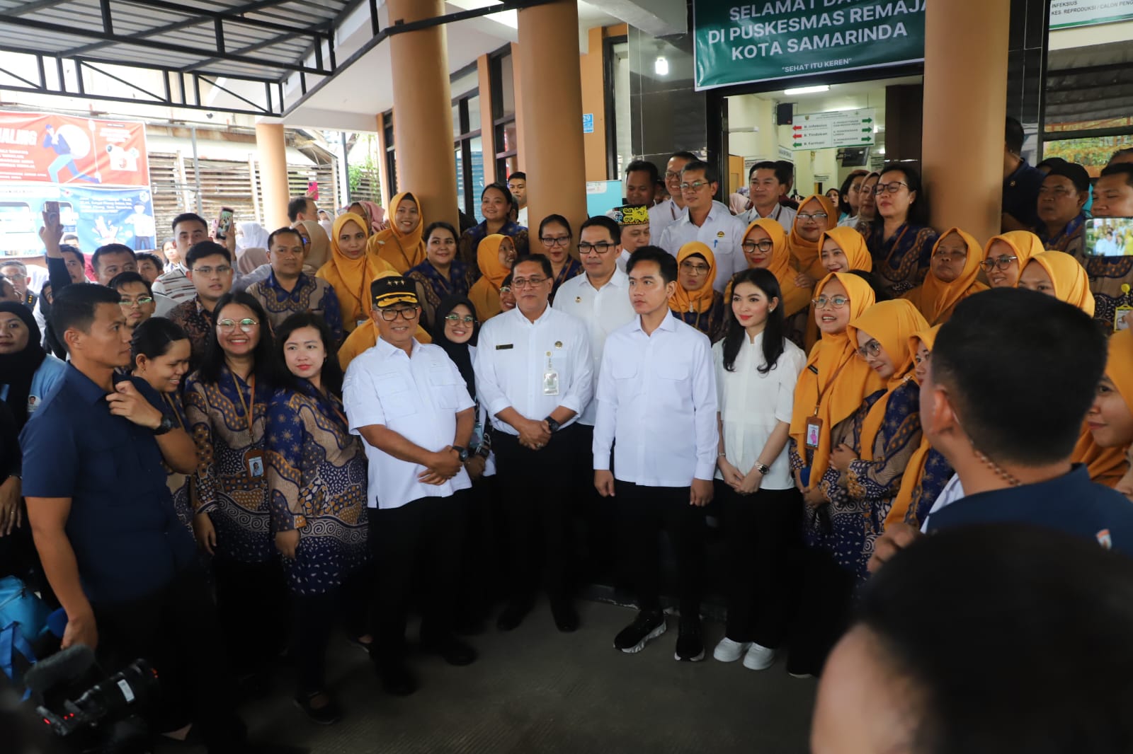 Wapres Gibran Tinjau Langsung Program CKG di Puskesmas Remaja Samarinda