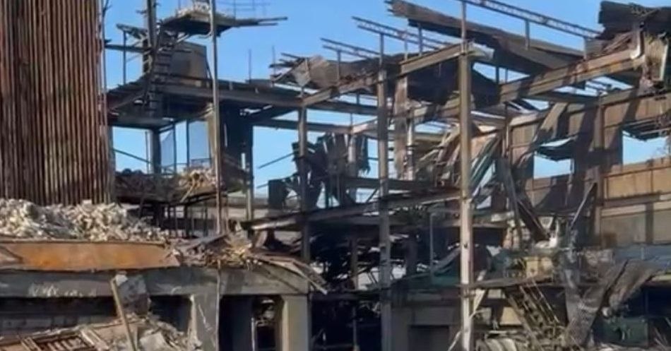Kebakaran di PT BFI Diduga karena Percikan Api Pemotongan Besi