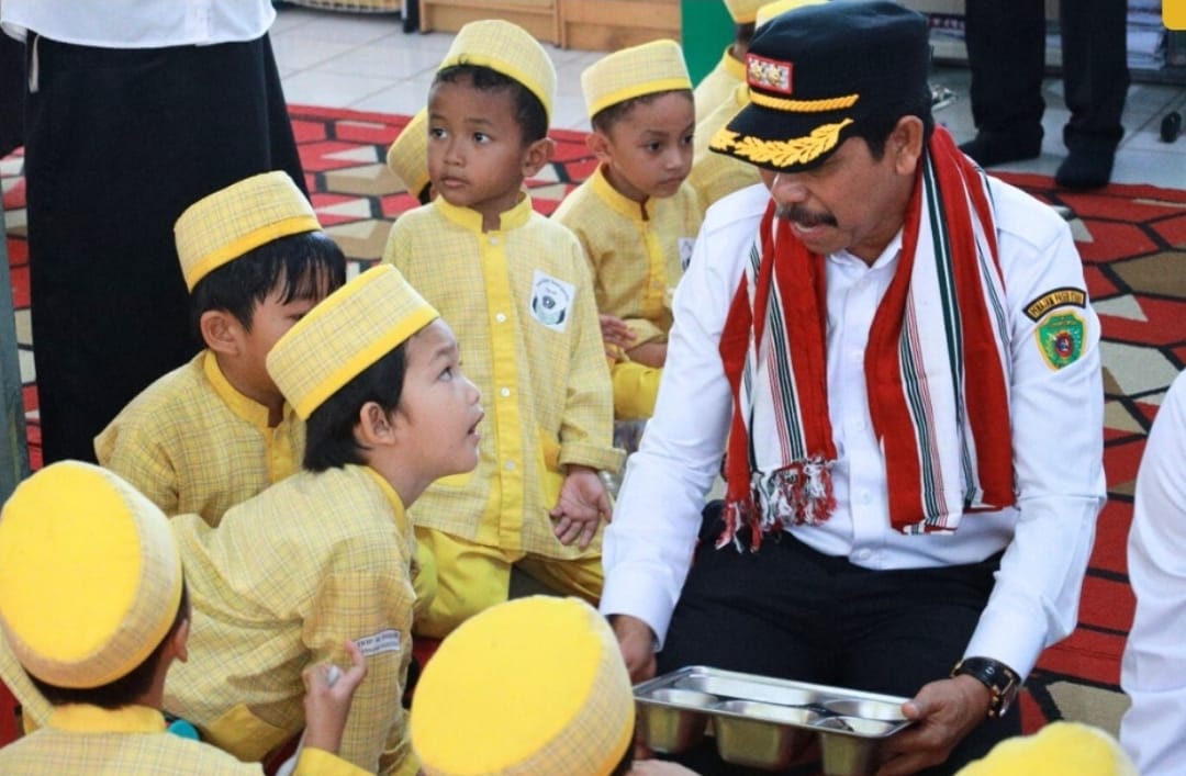  Wabup PPU Tinjau MBG di TK Al Banjari