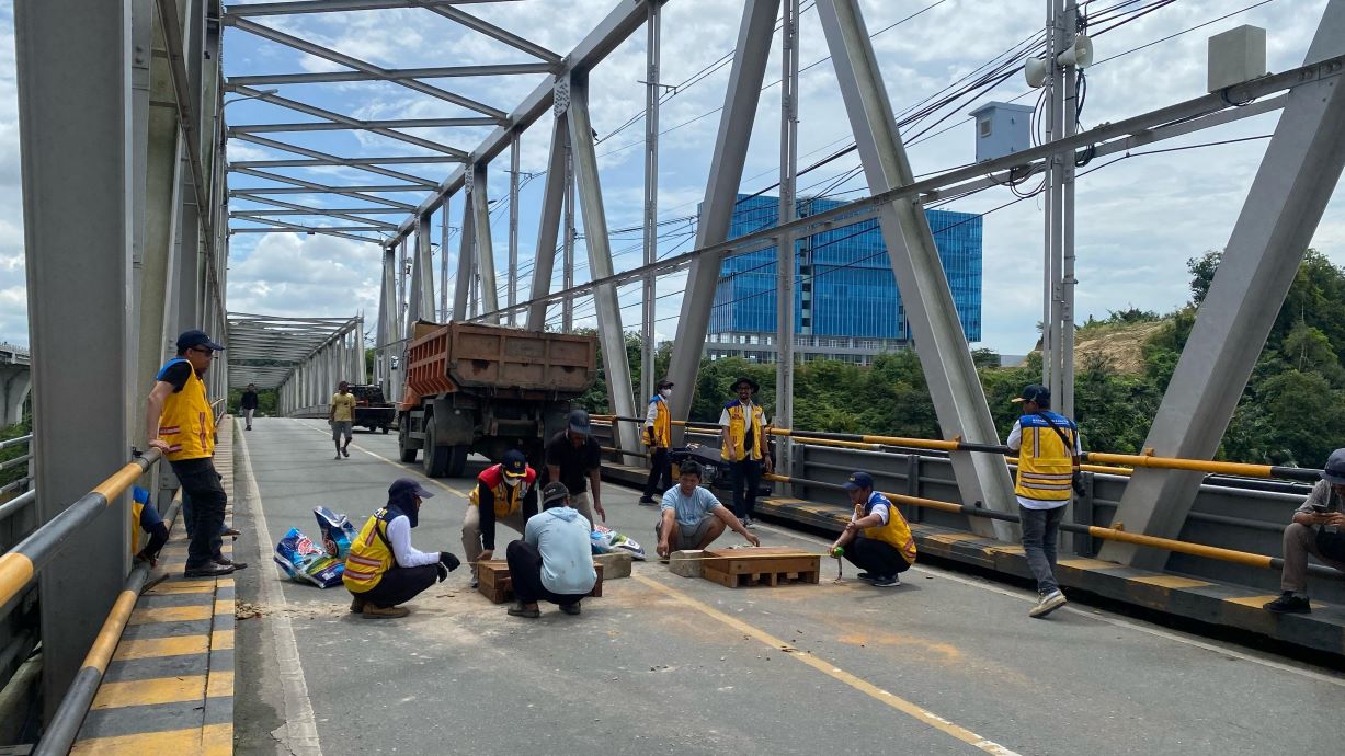 Jembatan Mahakam I Kembali Ditutup Sementara untuk Jalani Uji Dinamis dan Geometrik