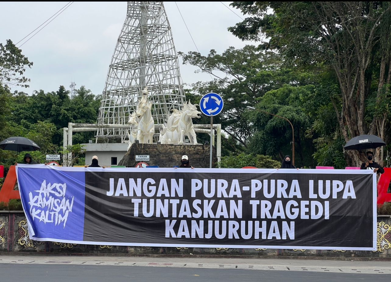 Aksi Kamisan Kaltim Singgung Setahun Tragedi Kanjuruhan, Tidak Ada Keadilan untuk Korban