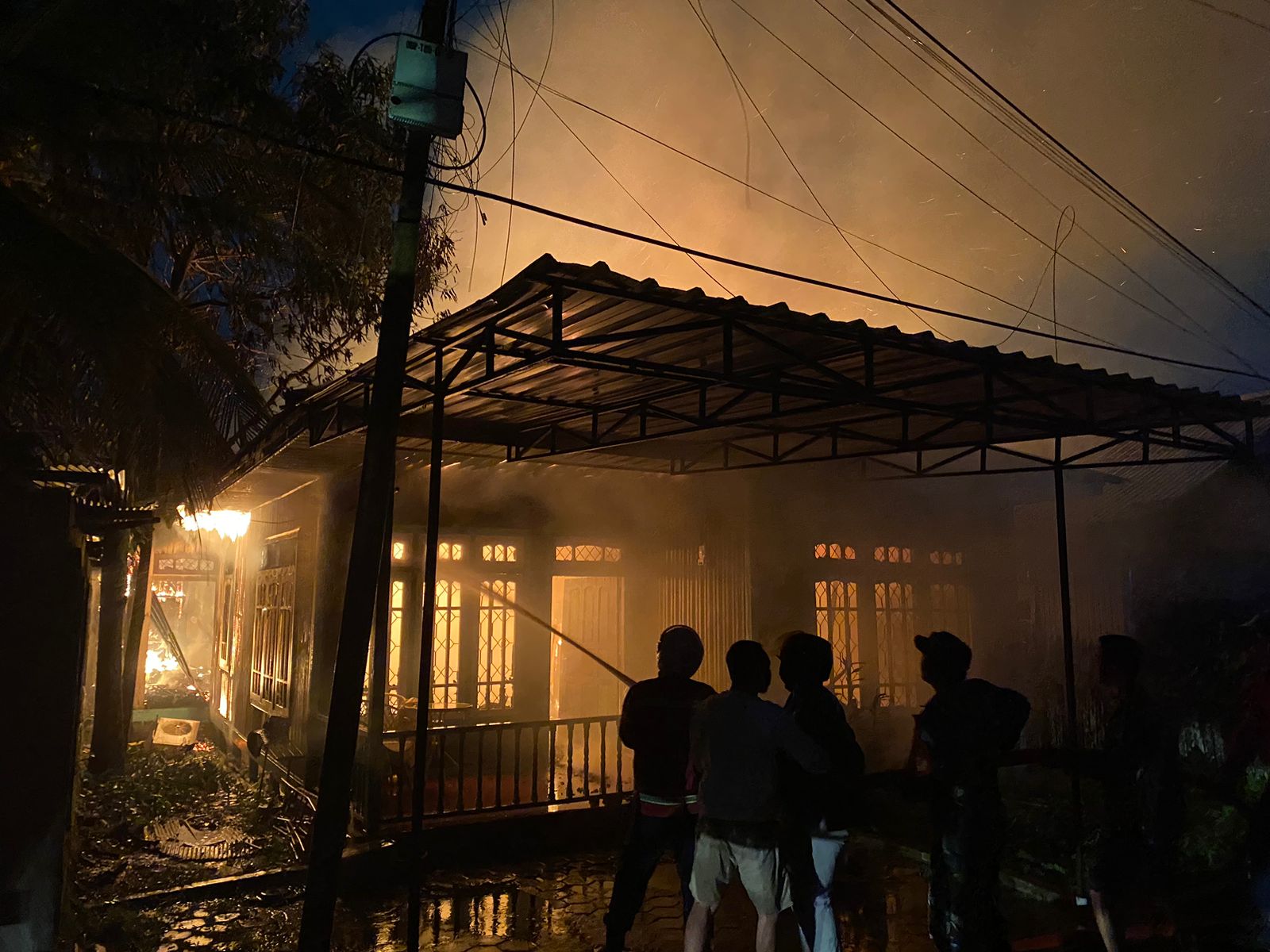 3 Rumah di Berau Hangus Dilahap Si Jago Merah