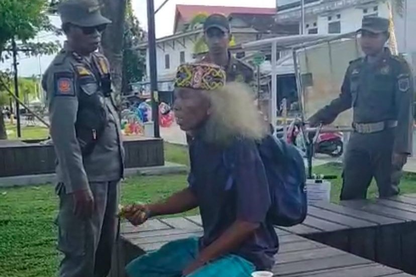 Suka Bikin Onar Membawa Sajam, Pria di Paser Ditangkap, Satpol PP Temukan Uang Belasan Juta  