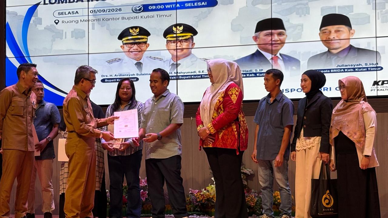 Perkuat Perlindungan Produk Lokal, Pemkab Kutim Serahkan Sertifikat HKI kepada 121 UMKM 