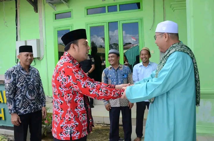 Ini Pesan Bupati Kubar Frederick Edwin Usai Hadiri Tabligh Akbar Ponpes Assalam 