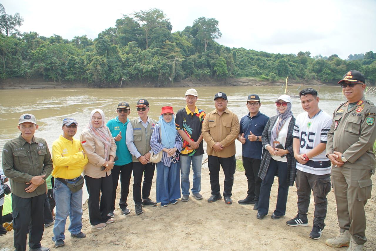 Wabup Berau Gamalis Buka Festival Perahu Naga, Ajak Warga Lestarikan Budaya dan Majukan Kampung