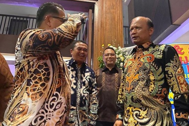 Mengayomi Rakyat, Jadi Harapan Pj Gubernur kepada Kapolda Kaltim yang Baru