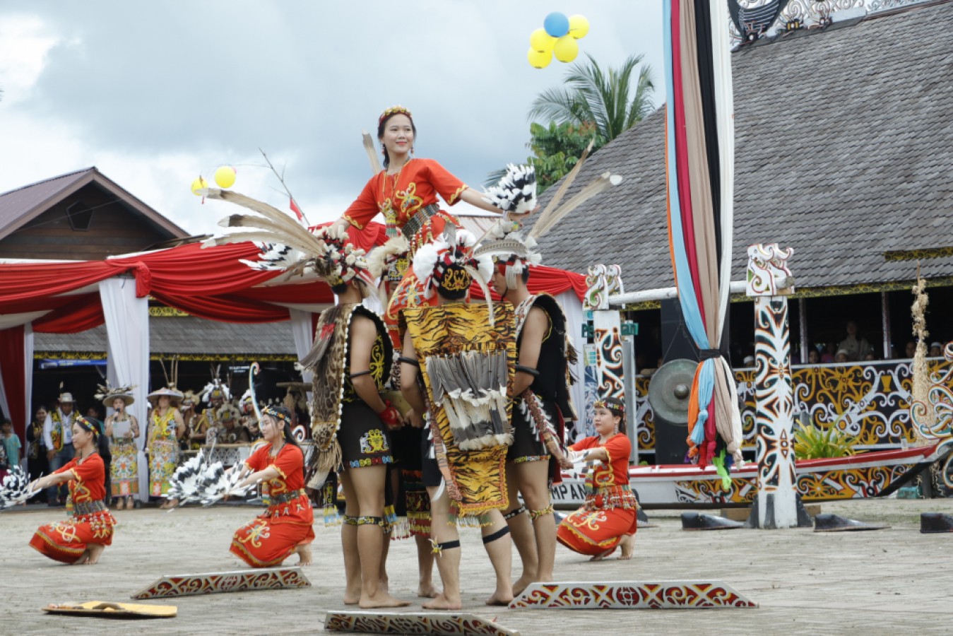 Akmal Malik Ajak Masyarakat Ikut Promosikan  Desa Budaya Pampang