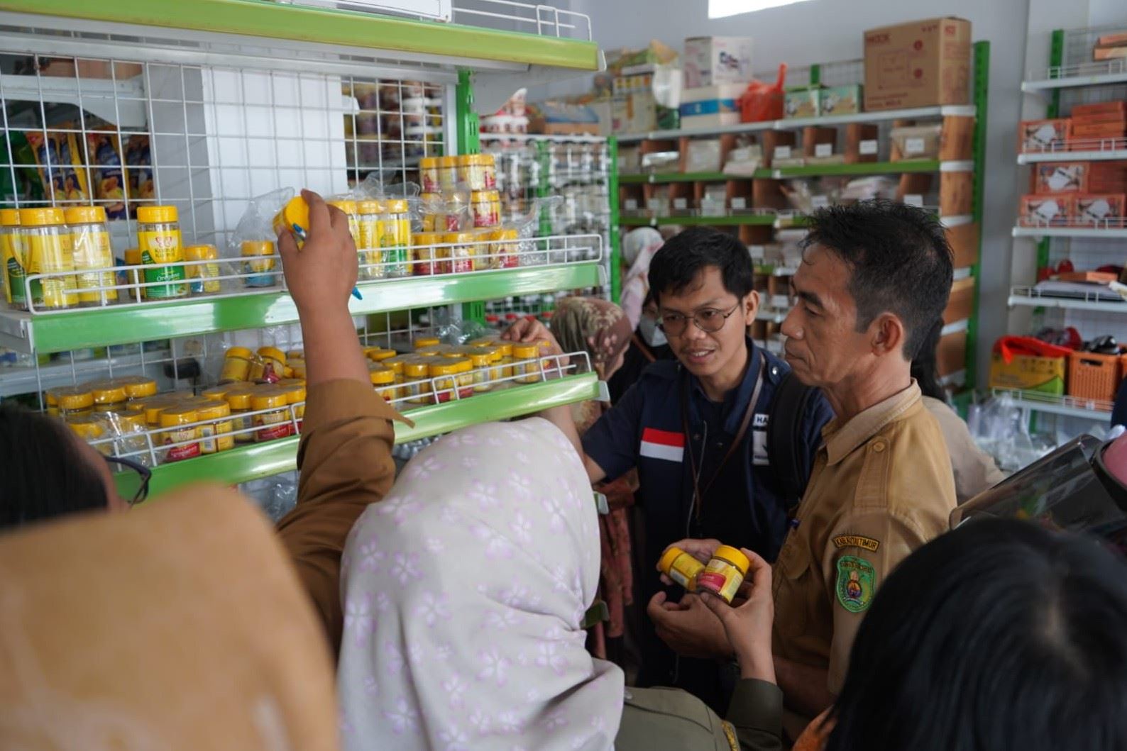 Antisipasi Formalin dan Boraks, 50 Sampel Takjil dan Bahan Pangan di Kutim Diuji
