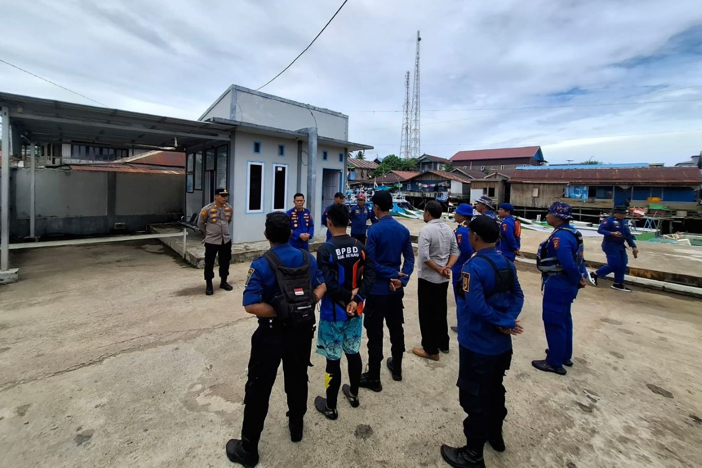 Tim SAR Perlu Penyelam untuk Menarik Kapal Lengkong Maritim 148, 6 ABK Masih dalam Pencarian