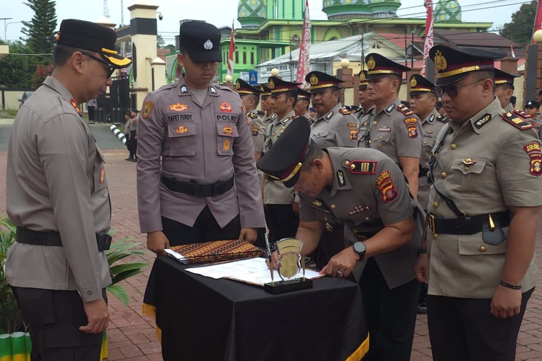 Kapolres Kubar Pimpin Sertijab, Sejumlah Pejabat Utama dan Kapolsek Berganti