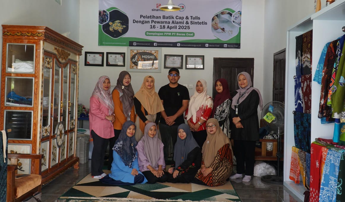 Dukung Ekonomi Kreatif, PT Berau Coal Latih Pengrajin Batik Lokal