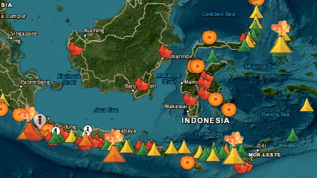 4 Gunung Api Erupsi Bersamaan Hari Ini, Semeru Berstatus Siaga