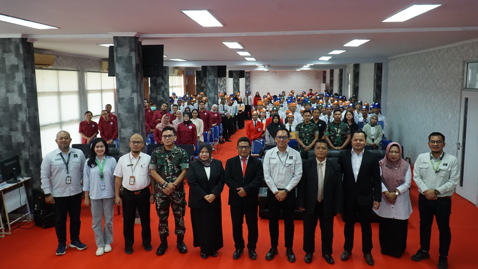 Politeknik Sinar Mas Berau Coal Sambut Mahasiswa Baru dan Gelar Program Pengenalan Kampus