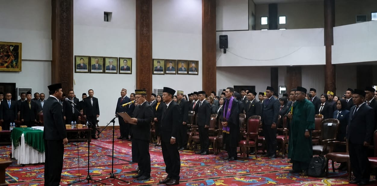 Pemkab Kubar Mutasi 85 Pejabat Administrator dan Pengawas 