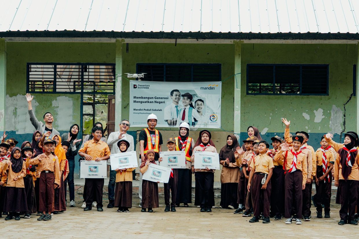 Dukung Pendidikan Nasional, Mandiri Peduli Sekolah Hadirkan Lingkungan Belajar Layak di Kalimantan