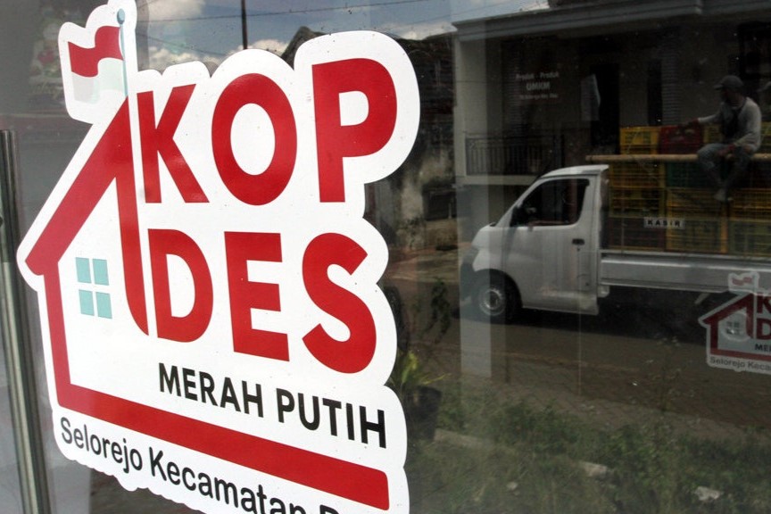 Pemerintah Bakal Salurkan Bansos Lewat Kopdes Merah Putih