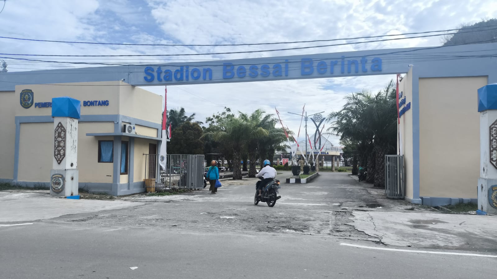  Pedagang Lapangan Lang-Lang Protes, Dilarang Berjualan Selama Peringatan HUT RI 