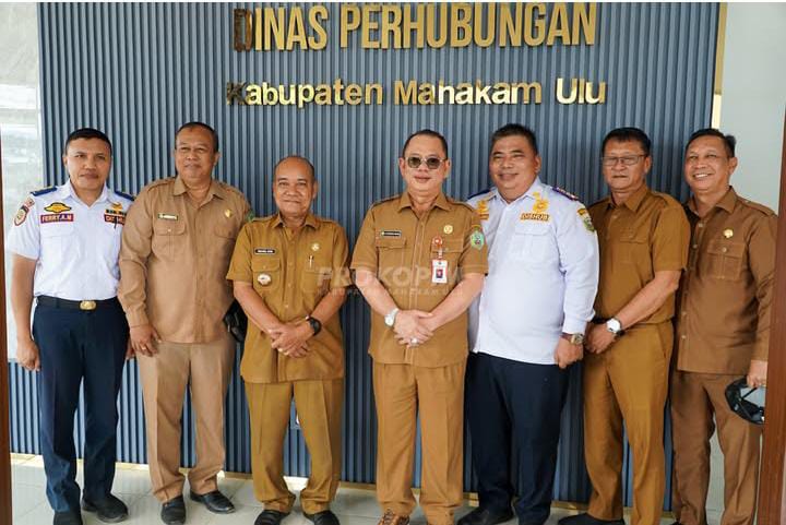 Peresmian Kantor Baru Dishub Mahulu, Yohanes Avun: Ini Peluang Ekonomi Bagi Masyarakat