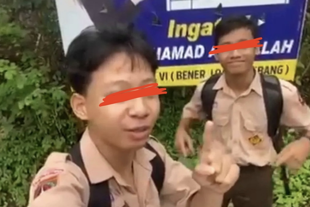 2 Anak Berseragam Sekolah Ajak Pilih Caleg, Bawaslu Beri Tanggapan