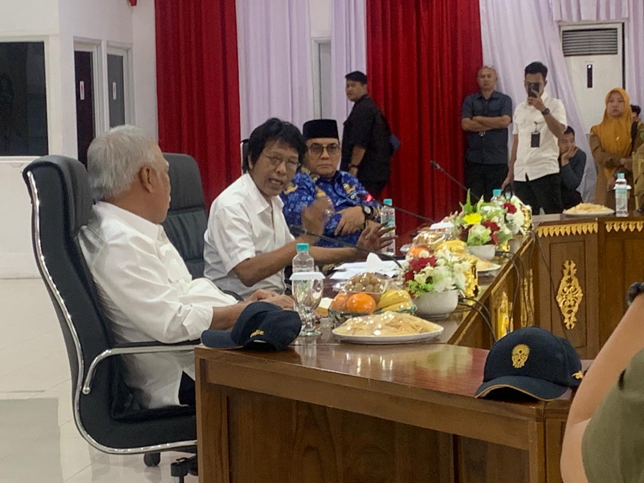 Adian Napitupulu Kecewa Warga dan LSM Tak Diundang di Agenda Kunker DPR RI