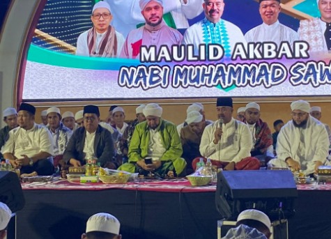 Kukar Berselawat Jilid II Sukses, Habib Syech Obati Kerinduan Jamaah 