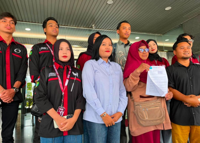 Koalisi Gratispol Watch Sampaikan 4 Tuntutan, Pemprov Kaltim Diberi Waktu Sepekan Benahi Gratispol