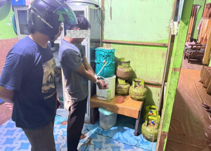 2 Pemuda Bobol Warung Bakso di Balikpapan, Gondol 12 Tabung LPG 