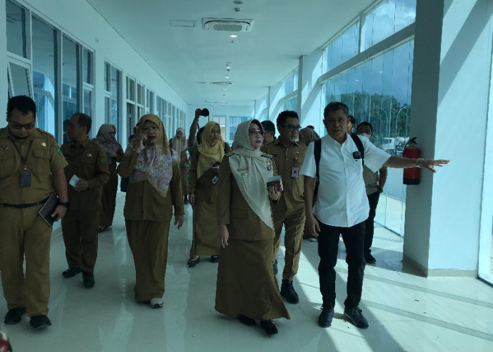 Bupati Berau Tinjau Kesiapan RSUD Tanjung Redeb, Layanan Awal Difokuskan ke Rawat Jalan 