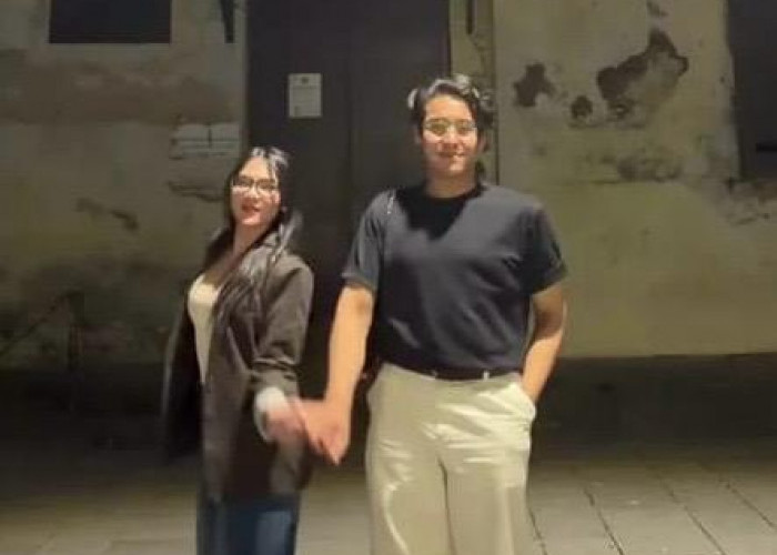 Bermesraan di Kota Tua, Davina Karamoy dan Ardhito Pramono Resmi Go Public 