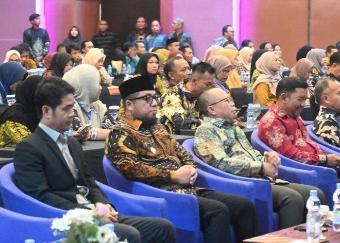 Wabup Ikhwan Minta Pelatihan Aparatur Desa Berdampak Nyata pada Kualitas Tata Kelola Pemdes