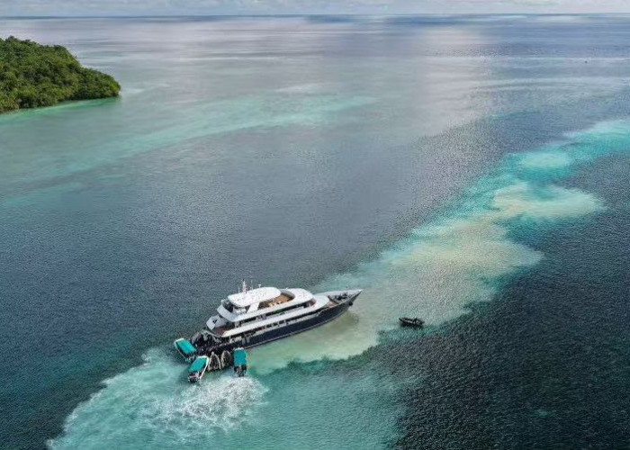Aktivitas Wisata Jangan Rusak Objek Wisata, Pemkab Berau Sayangkan Insiden Kandasnya Kapal LOB