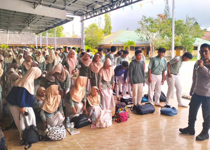Asa Jadi Bintara hingga Taruna, Polsek Penajam Bakar Semangat Pelajar SMAN 1 PPU Tembus Seleksi Polri 2027