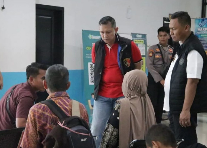 'Dijual' Rp1,2 Juta per Kepala, 15 Pekerja Ilegal Tujuan Malaysia Dicegat TNI dan Bakamla