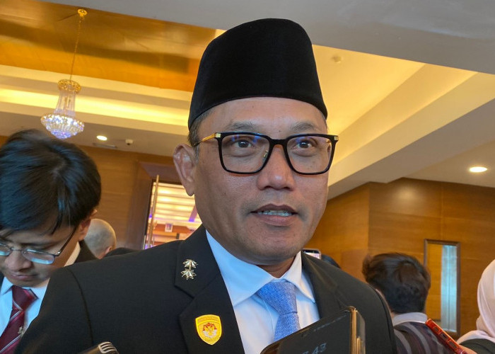 Jembatan Mahakam Berulang Kali Ditabrak Tongkang, Pemprov Kaltim Tempuh Jalur Hukum