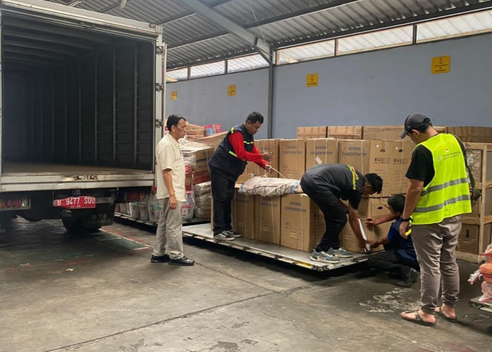 Kemenkes Larang Kiriman Susu Formula untuk Balita Korban Bencana