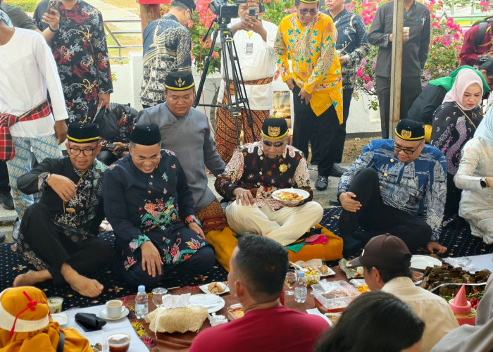 Beseprah Jadi Ruang Kebersamaan, Bupati Kukar Ajak Generasi Muda Jaga Tradisi