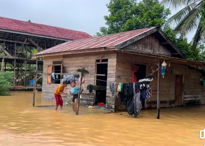 Hujan Lebat Picu Banjir di Beberapa Kecamatan di Kukar, BPBD Dirikan Dapur Umum 