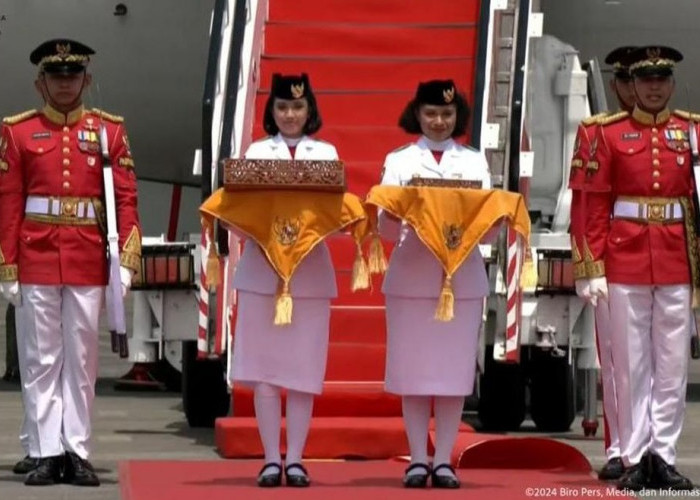 Bendera Pusaka dan Teks Proklamasi Telah Tiba di Balikpapan Menuju IKN