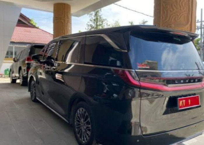 Pokja 30 Kritik Pengadaan Mobil Operasional Gubernur Rp8,5 Miliar di Tengah Efisiensi Anggaran
