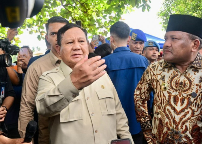 Banjir di Pulau Sumatra, Prabowo: Utang Petani akan Kami Hapus, Infrastruktur Rusak Segera Diperbaiki