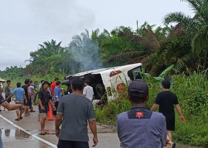 Kronologi Kecelakaan Berujung Pembakaran Bus dan Penutupan Jalan Hauling di Tabang