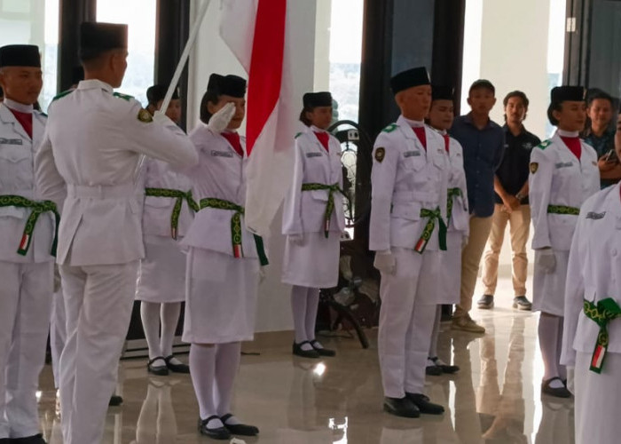 Anggota Paskibraka Mahulu 2024 Dikukuhkan, Begini Pesan Wakil Bupati Avun