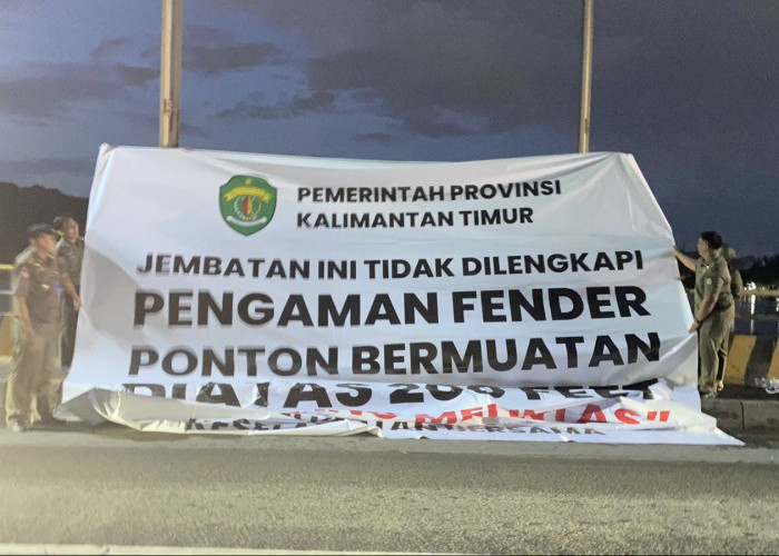 Pilar VI Rusak Usai Ditabrak Tongkang, KSOP Batasi Lalu Lintas Sungai di Bawah Jembatan Mahulu