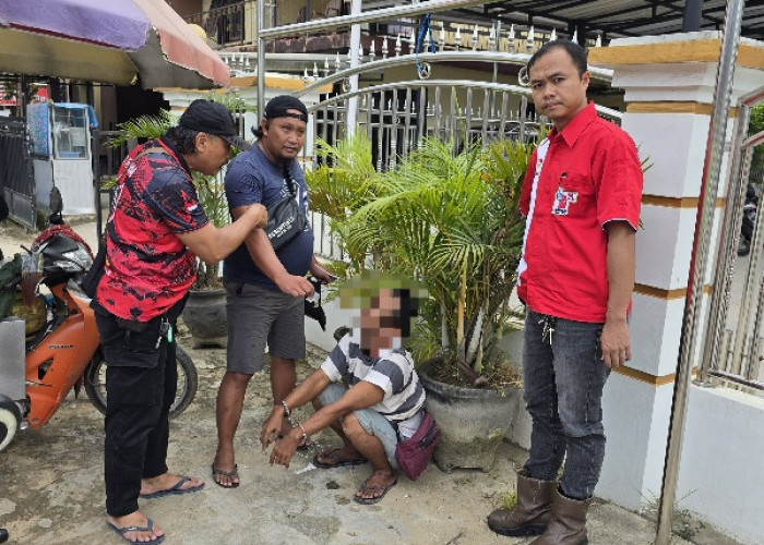 Ketahuan Edarkan Sabu, Pengedar di Loa Janan Panik, BB Dibuang ke Halaman Masjid