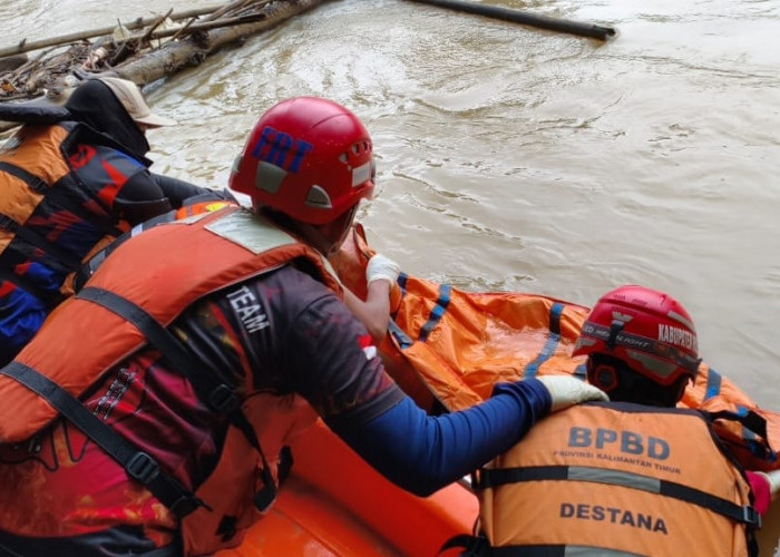 Korban Terseret Arus Sungai Kandilo Ditemukan Meninggal Dunia
