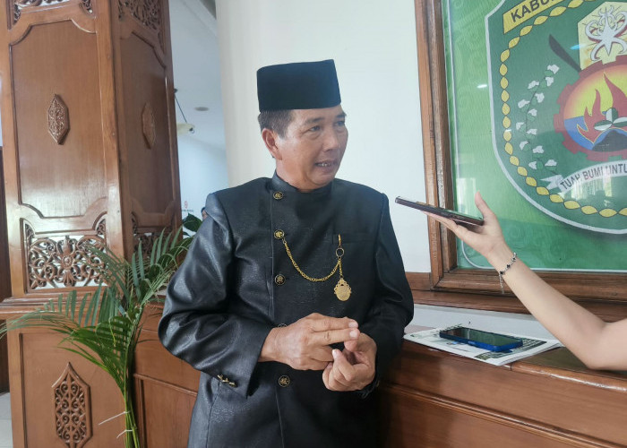 Masih Berupa Tanah, Jalan Sukamaju–Marga Mulya Butuh Perhatian 